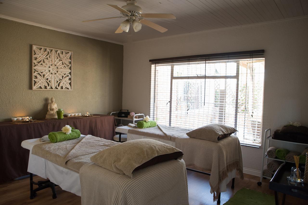 באנוני The Lazy Grape Guest Lodge & Spa מראה חיצוני תמונה